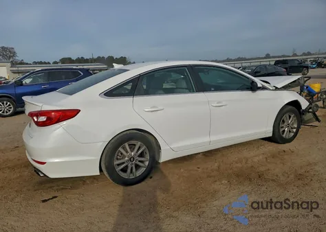 2015 Hyundai Sonata Se z USA, uszkodzony, nr VIN 5NPE24AF5FH194899
